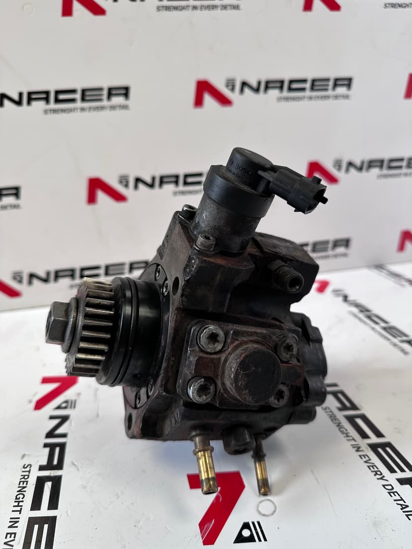 Горивна помпа - 2.0 DCI за RENAULT (OEM: 8200912103, 0445010234)