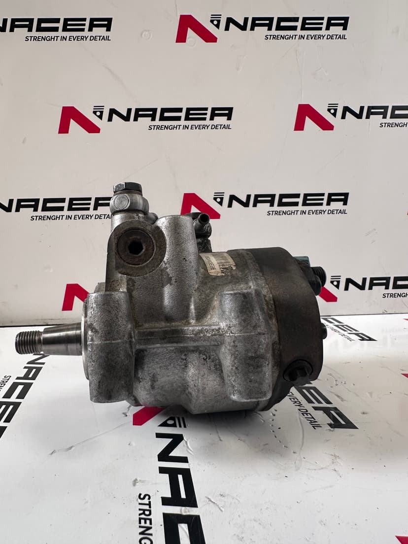 Горивна помпа - 2.0 DCI за RENAULT (OEM: 8200779460, 0445010216)