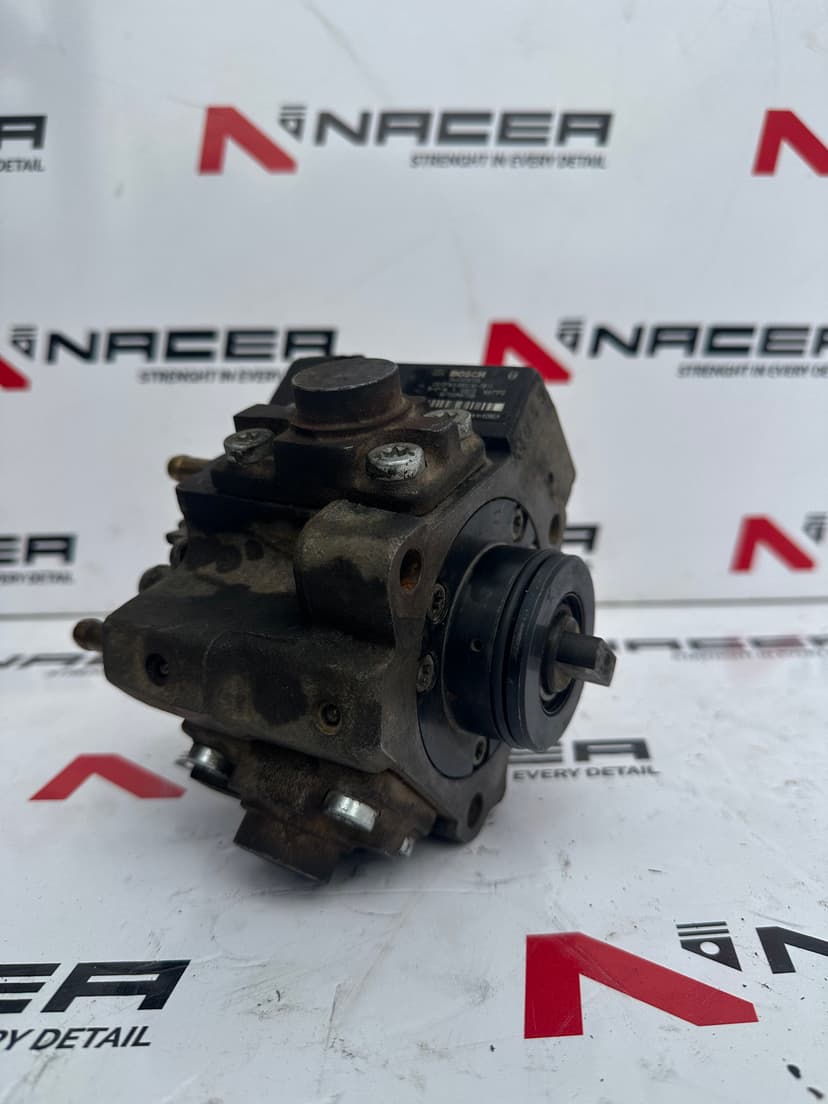 Горивна помпа - 3.0 D за RENAULT NISSAN (OEM: 16700MA70B, 0445010136)