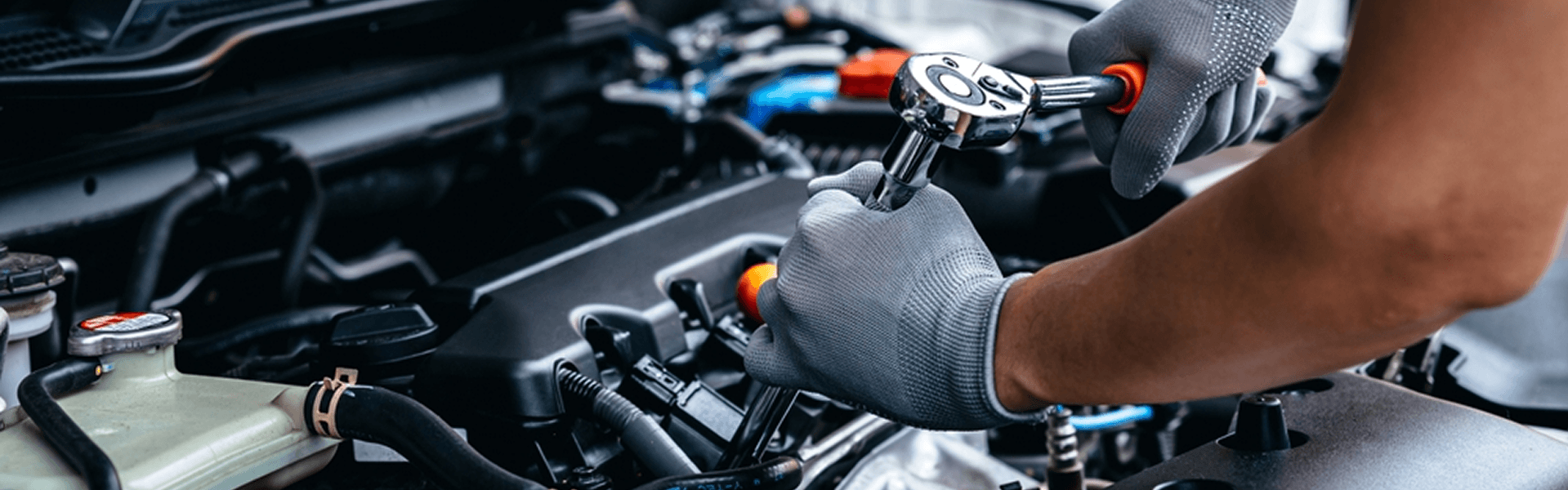 Engine recycling service background