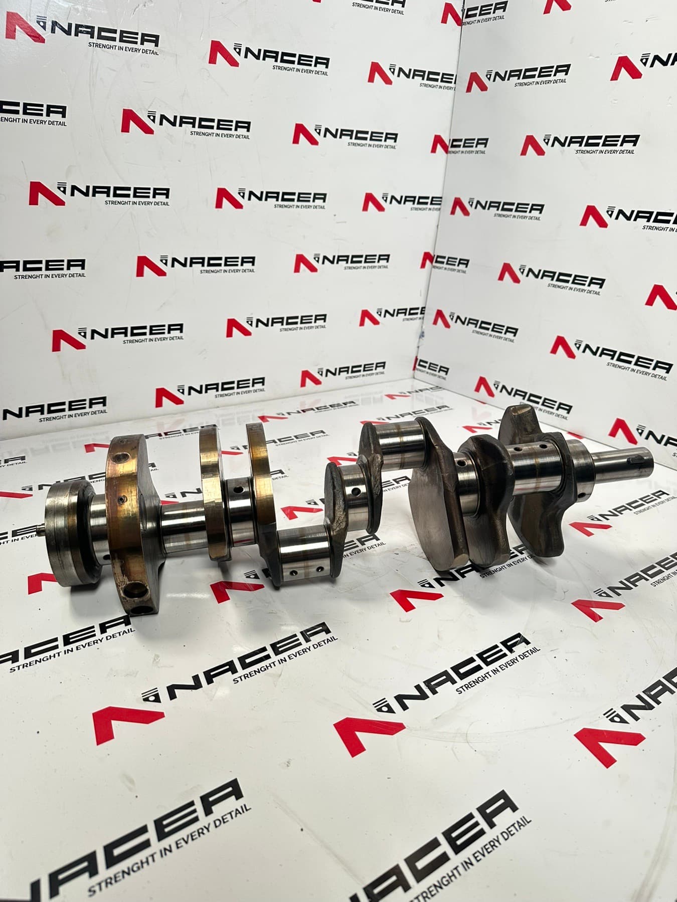 Колянов вал - 1130300901,A1130300901,A,113,030,09,01 за MERCEDES M113K