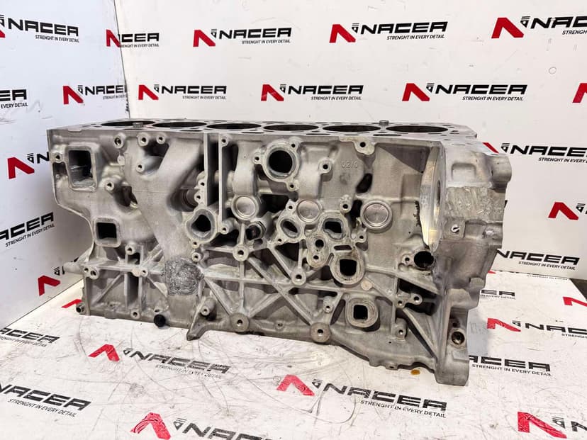 Цилиндров блок за BMW G11 G12 G30 G31 M50D B57D30C 8575501